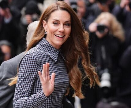 CAUGHT ON CAMERA: Princess Catherine SHINES as She Receives Flowers And Letters From Adoring Fan – But One Surprising Detail Gets Everyone Talking
