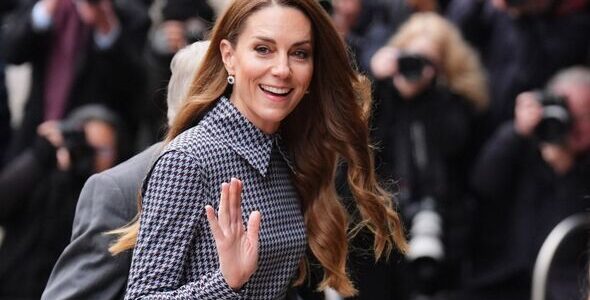 CAUGHT ON CAMERA: Princess Catherine SHINES as She Receives Flowers And Letters From Adoring Fan – But One Surprising Detail Gets Everyone Talking