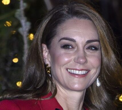 BREAKING UPDATE: William’s Unprecedented Role at Catherine’ Christmas Carol Service Leaves Fans In Awe