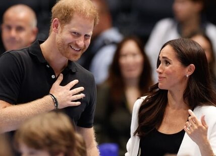 “I DIDN’T ESCAPE — I CHOSE.” Meghan Markle is standing firm, insisting that leaving the Royal Family was “absolutely the right decision,” not a regret, not a misstep, but a deliberate break she says saved her sense of purpose. Speaking with unmistakable certainty, the Duchess has made it clear she views her departure not as an ending, but as a turning point — one that freed her to pursue what she reportedly believes is a far bigger mission beyond palace walls. Once a working royal, Meghan now frames the monarchy as too small for the ambitions she claims to carry, a stance that has sparked scepticism and plenty of raised eyebrows. Critics question what this so-called higher purpose truly is, while supporters see a woman refusing to be boxed in by tradition. One thing is undeniable: Meghan isn’t looking back. In her mind, the crown wasn’t taken from her — she walked away from it, and she has no intention of turning around.