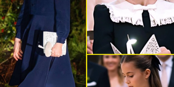 “EXACTLY Like Queen Elizabeth II”: Princess Charlotte, 10, STUNS in Stunning Navy Ensemble While Supporting Princess Catherine at the Carol Service – And Everyone Is Talking About the Same Thing! “EXACTLY Like Queen Elizabeth II”: Princess Charlotte, 10, STUNS in Stunning Navy Ensemble While Supporting Princess Catherine at the Carol Service – And Everyone Is Talking About the Same Thing!