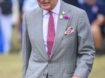 THE ROYAL SURPRISE THAT SHOOK THE PALACE — George, Charlotte & Louis’ ‘Secret Birthday Gift’ for King Charles Sparks Emotional Reactions and Unveils a Hidden Family Moment the World Was Never Meant to See