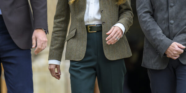 BREAKING: Princess Catherine Finally BREAKS SILENCE on THOSE Rumours About Her Hair — Leaving Fans STUNNED BREAKING: Princess Catherine Finally BREAKS SILENCE on THOSE Rumours About Her Hair — Leaving Fans STUNNED