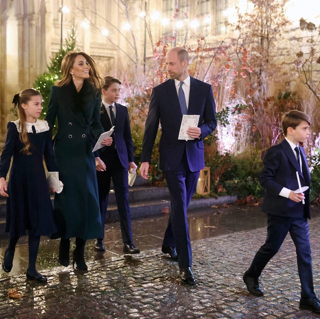 (l r) britain's princess charlotte of wales, britain's catherine, princess of wales, britain's prince george of wales, britain's prince william, prince of wales and britain's prince louis of wales depart after the fifth annual "together at christmas" carol service" at westminster abbey in london on december 5, 2025. (photo by chris jackson / pool / afp via getty images)