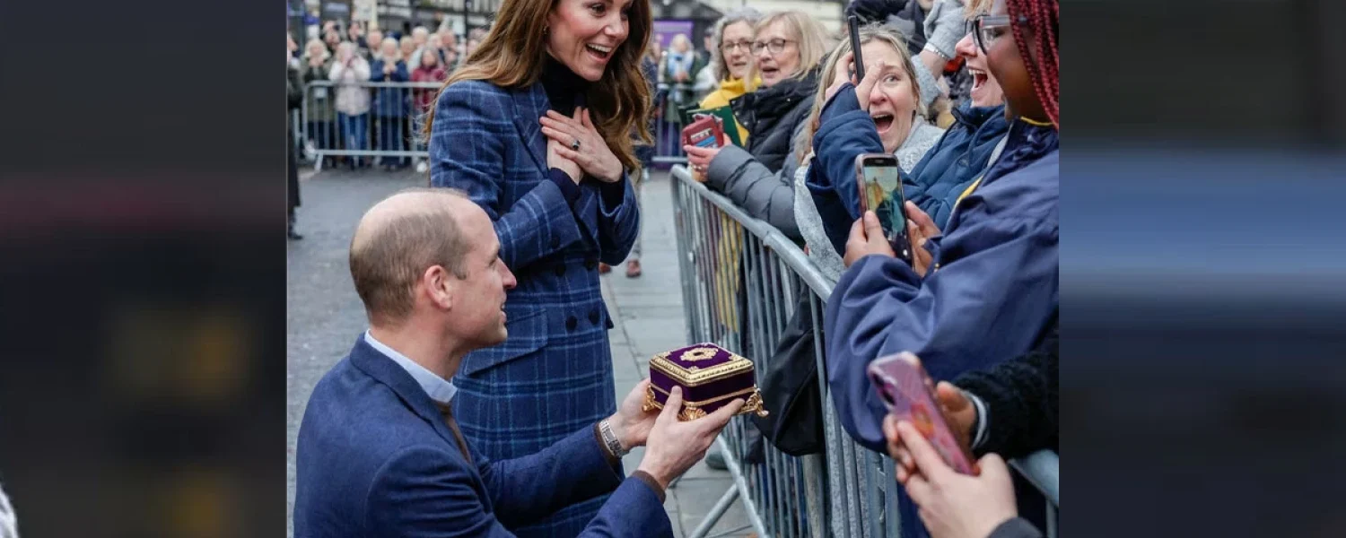 Prince William broke tradition by presenting Princess Catherine with a box of “priceless jewelry” in front of tens of thousands of fans.