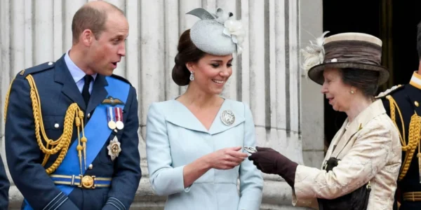 Princess Anne gave the commemorative brooch to Catherine, refusing Camilla’s “demands”.