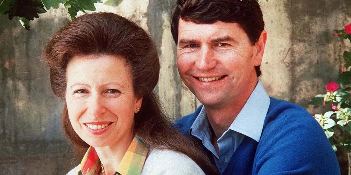 JUST 5 MINS AGO: Princess Anne’s Private Moment Left the Palace Silent 💔👑 Duty and Deep Emotion: Princess Anne’s Anniversary Marked by King’s Touching Gesture and Military Service