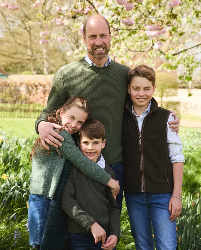 William & Kate's best family photos with George, Charlotte & Louis