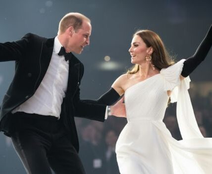 A somber global press conference was turned upside down when Prince William and Kate Middleton suddenly abandoned their scripts for a wild, unplanned dance that has left the world’s media in total disbelief. As cameras flashed and high-ranking officials watched in stunned silence, the royal couple shattered their “stiff upper lip” reputation with an electrifying display of joy that no one—including their own security—saw coming. This shocking departure from royal decorum has instantly become the most viral moment in modern monarchy history, proving that the future King and Queen are ready to rewrite the rules of royalty with a bold and rebellious new energy.