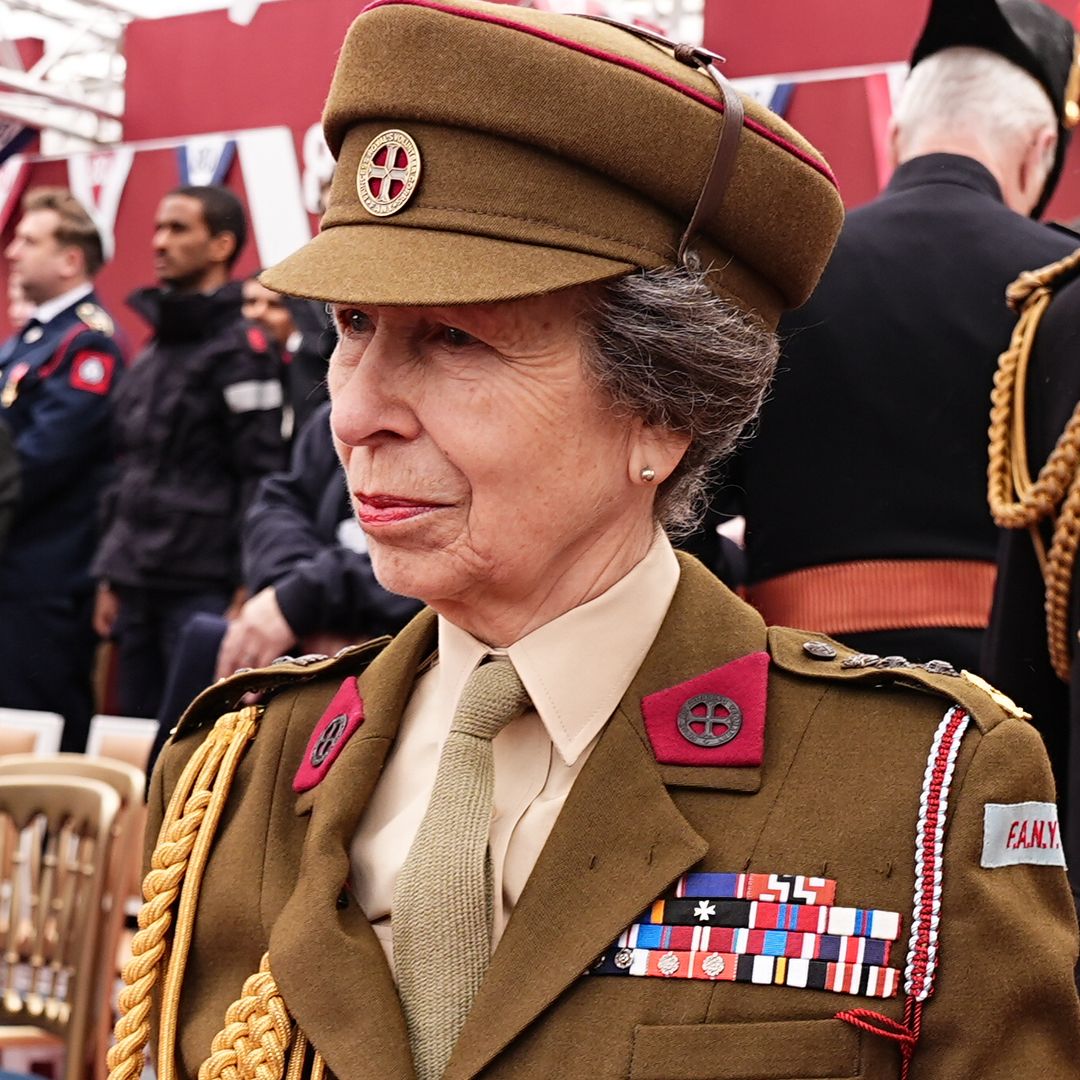 Princess Anne just copied Queen Elizabeth's 80-year-old ...