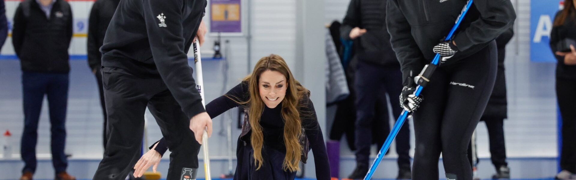 Princess Kate of Wales fell while trying to curling