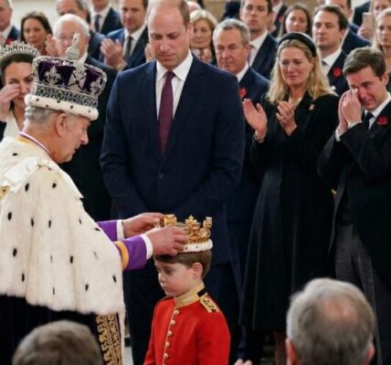 Buckingham Palace is abuzz with talk about Prince George’s exciting new path, thanks to a clever move by our 77-year-old King!