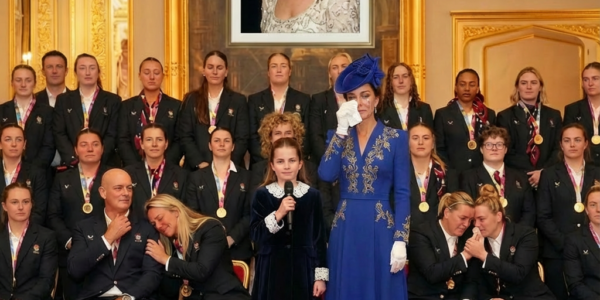 Princess Charlotte and Princess Catherine’s poignant tribute brought the England rugby team the “Red Roses” to tears at Windsor Castle. – Princess Charlotte and Princess Catherine’s poignant tribute brought the England rugby team the “Red Roses” to tears at Windsor Castle. –
