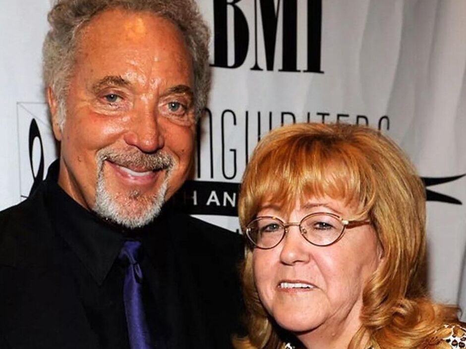 Why Tom Jones's loyal wife would never divorce him despite The Voice star's  affairs | Celebrity News | Showbiz & TV | Express.co.uk