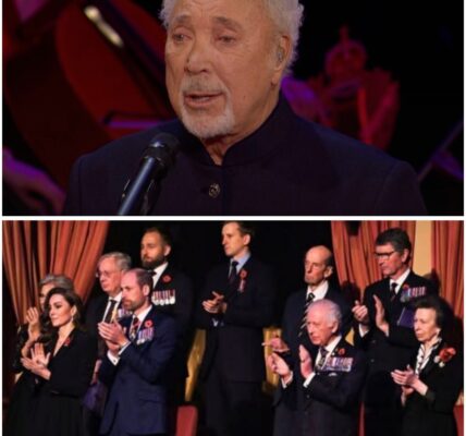 Time-Defying Tribute: Sir Tom Jones Freezes a Nation With Royal-Hall Performance of a Lifetime