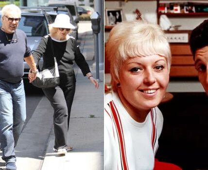 Before the Fame, There Was Her — And She Was Everything Long before Sir Tom Jones became a music legend, he was just a 16-year-old boy in Pontypridd, Wales, head over heels for the girl next door. They married in 1957, both just teenagers, but their love outlasted the charts, the tours, and the spotlight — a 59-year love story that even time couldn’t shake. READ MORE BELOW