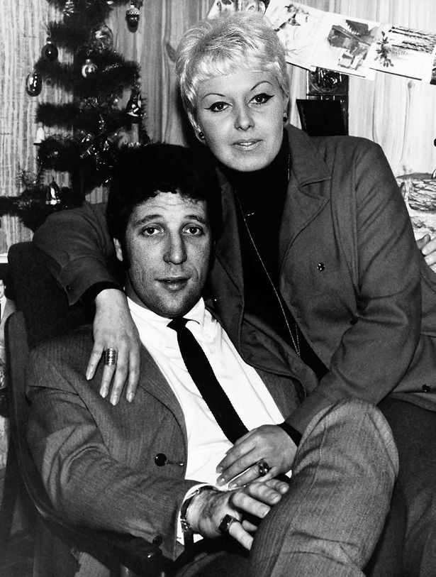 Tom Jones and his wife - Google Search | Tom jones singer, Singer, Sir tom  jones