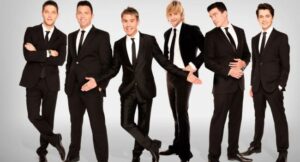 Celtic Thunder Warms up the Holiday Season With a Breathtakingly Magical Live Performance of “Silent Night”—a Rendition So Moving, Fans Swear It Could Make Angels Cry. From the Moment the First Soft Notes Drifted Across the Dimly Lit Stage, the Entire Room Shifted Into a World of Serenity. A Gentle Blue Glow Washed Over the Set, Imitating the Hush of a Winter Night, but the Production Never Overshadowed What Mattered Most: The Purity of Their Voices.