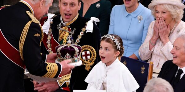 THE PALACE IS IN SHOCK! 😱 A 10-year-old girl just brought the entire British Empire to its knees with one single…