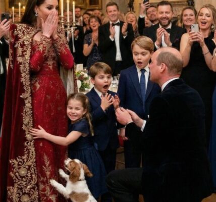 What really happened at Windsor? 🤫 The hidden details behind William’s shocking kneeling gesture.