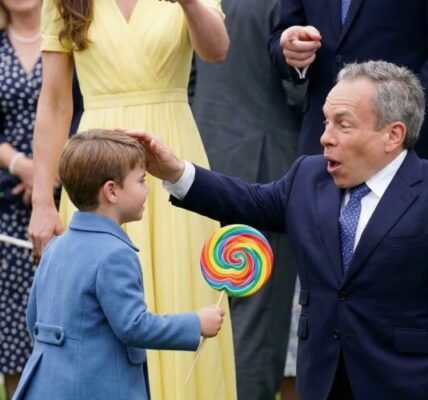 George’s Secret Strike! 🕵️‍♂️ A silent shadow drifted through the Palace’s golden halls.