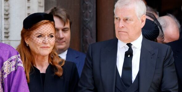 “HE’LL END UP IN A US JAIL!” — Jeremy Vine’s SH0CKING CLAIM sends shockwaves through the Royal Family as he warns Prince Andrew will be ‘buried alive’ for scandal within 5 years!K