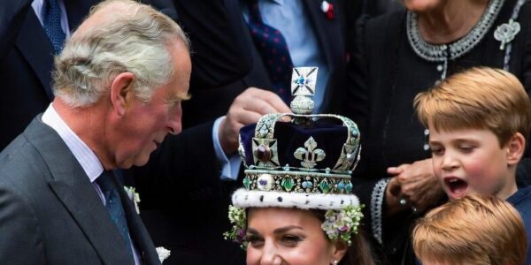 King Charles did something unthinkable at the tomb of Diana, Princess of Wales, as a reaffirmation of royal status for Princess Catherine.