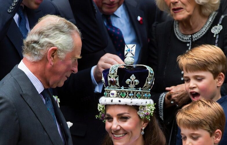 King Charles did something unthinkable at the tomb of Diana, Princess of Wales, as a reaffirmation of royal status for Princess Catherine.