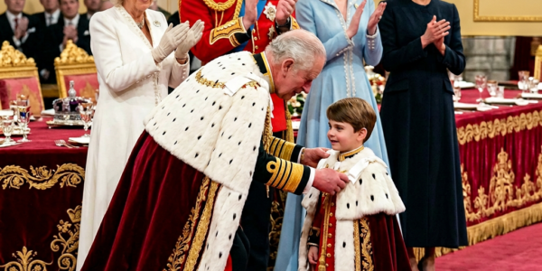 🚨 ROYAL PALACE SHOCKER! A moment no one expected just unfolded inside the palace — and it left the entire room stunned…