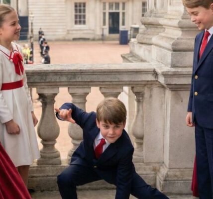 SPIDER-MAN 🚨 HE DID IT AGAIN! 🚨 Prince Louis steals the spotlight with a SPIDER-MAN move