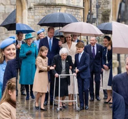 A Heartwarming Moment Amidst the Rain: An Unforgettable Event