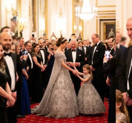 Royal Mother and Daughter Shine: Catherine and Charlotte Illuminate Buckingham Palace